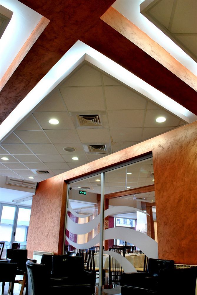 Hotel Tiski Cvet Novi Becej Luaran gambar